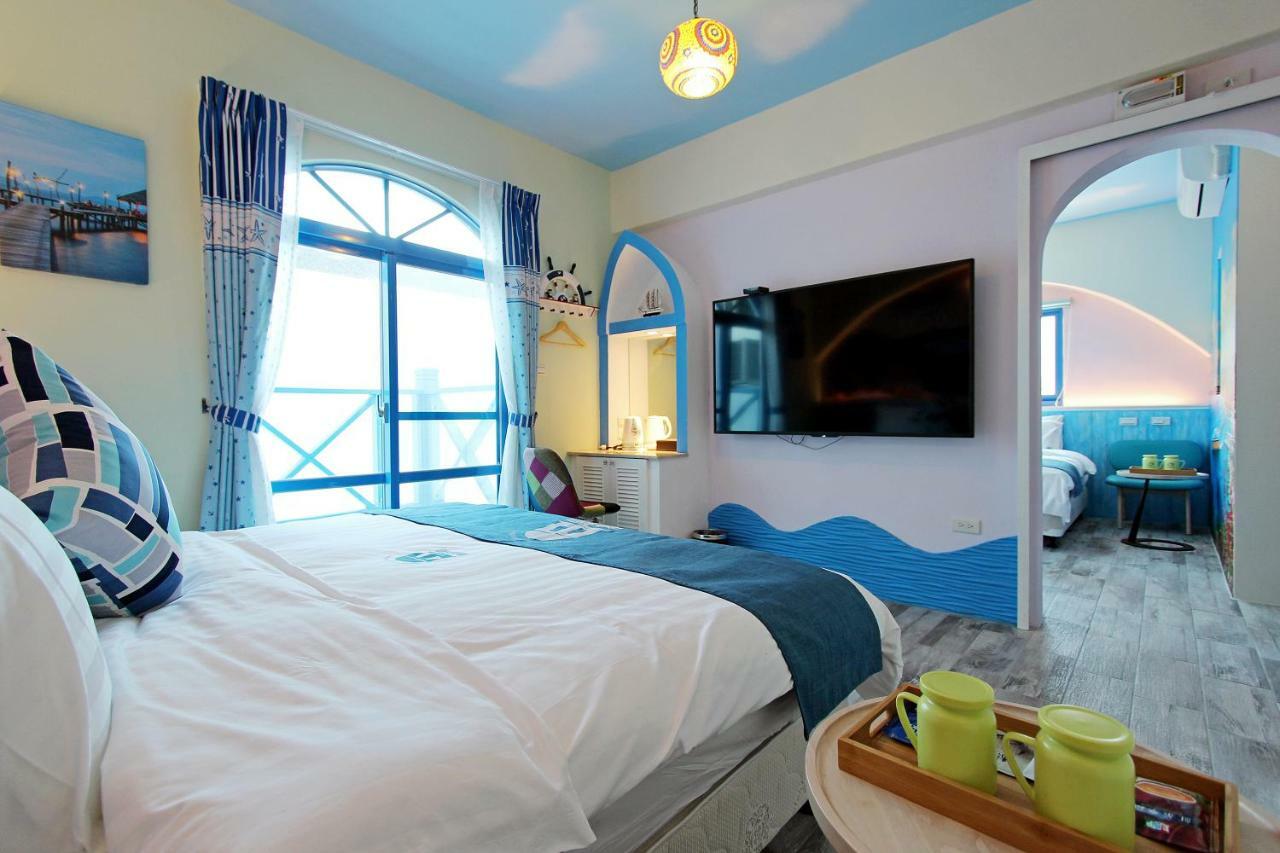 White Mediterranean Dahan Exterior photo